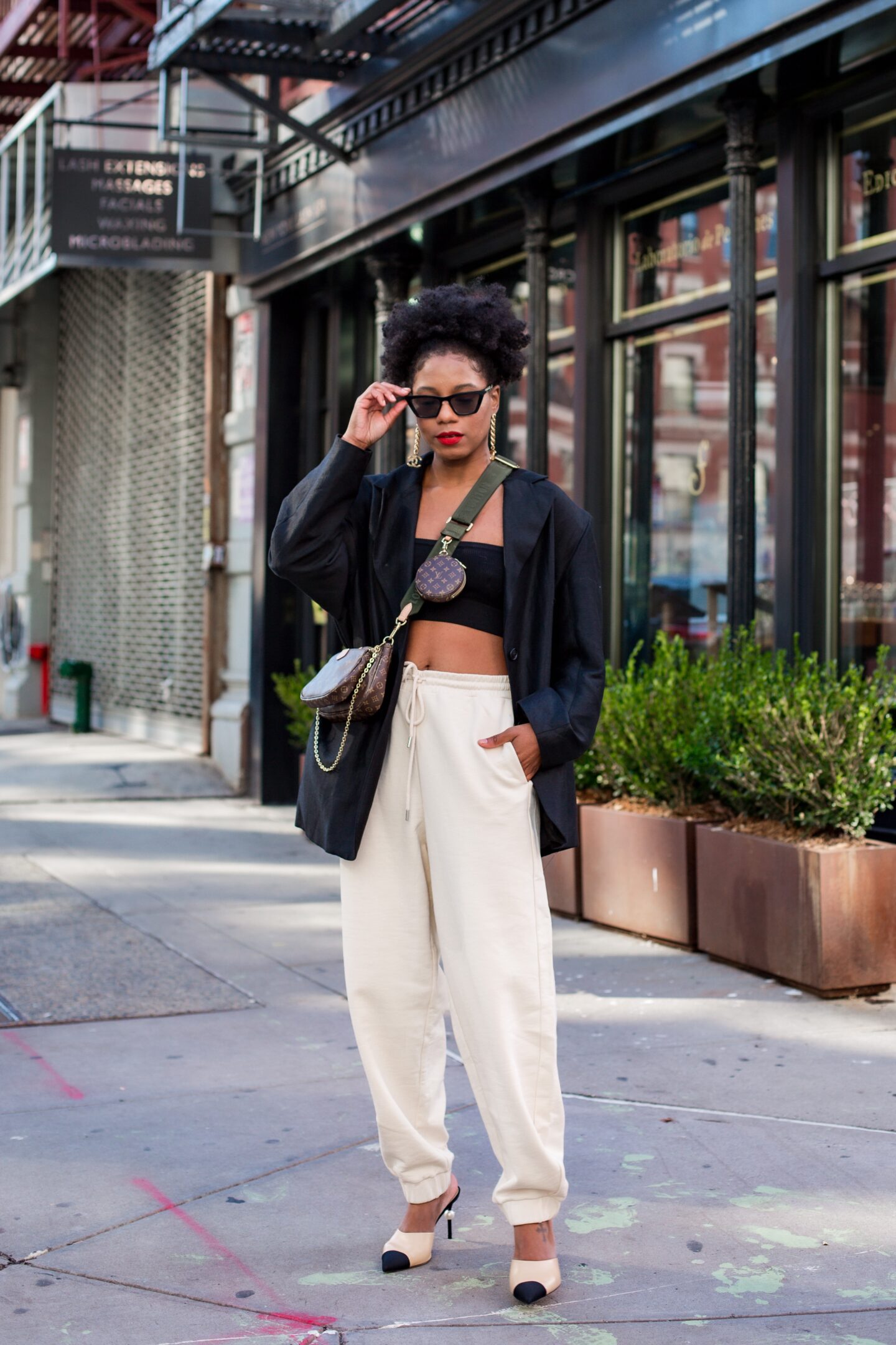 Le Fashion: This Chic Loungewear Look Gives You the Perfect Excuse to Stay  In