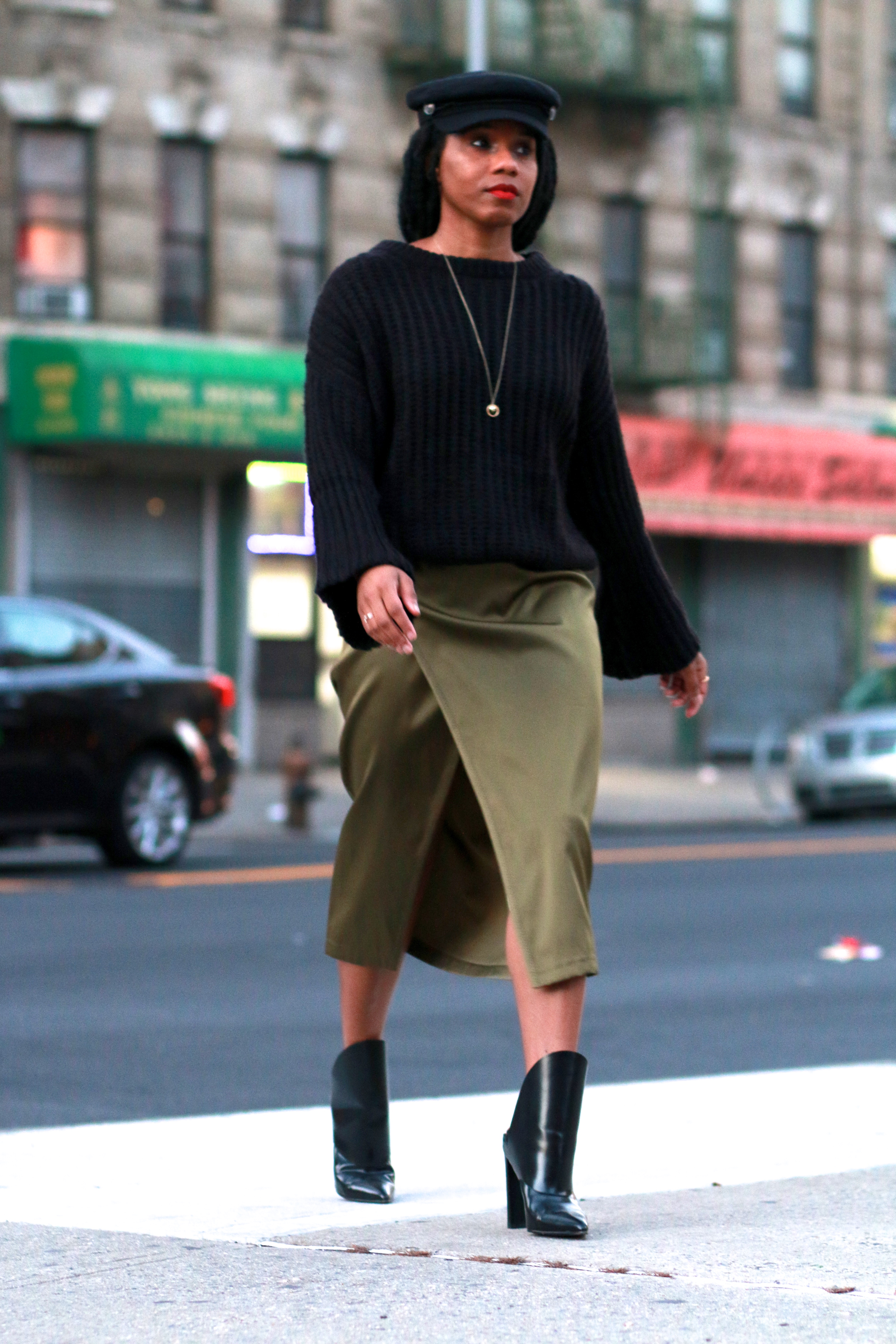 I refuse to wear stockings – Fashion Steele NYC