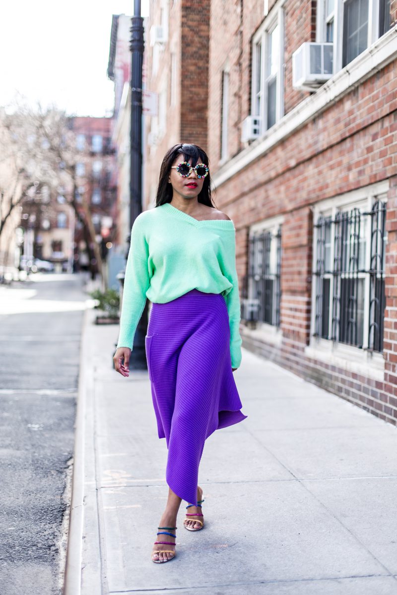 How to Start and Make Money from a Side Hustle